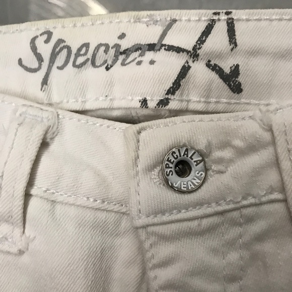 White capris - Picture 2 of 2